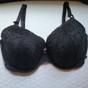 Victoria's Secret Black Lace Underwire Bra